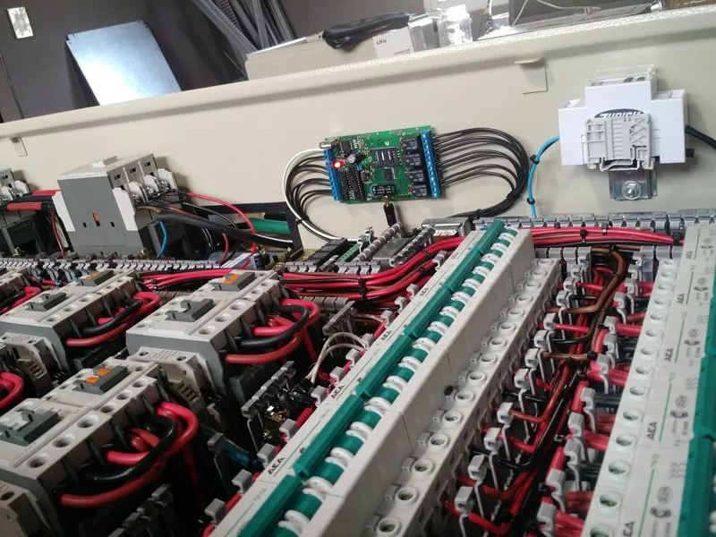 Instalación de tablero de transferencia